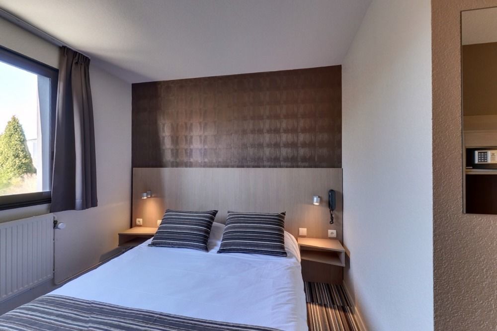 לנס Hotel Bollaert מראה חיצוני תמונה