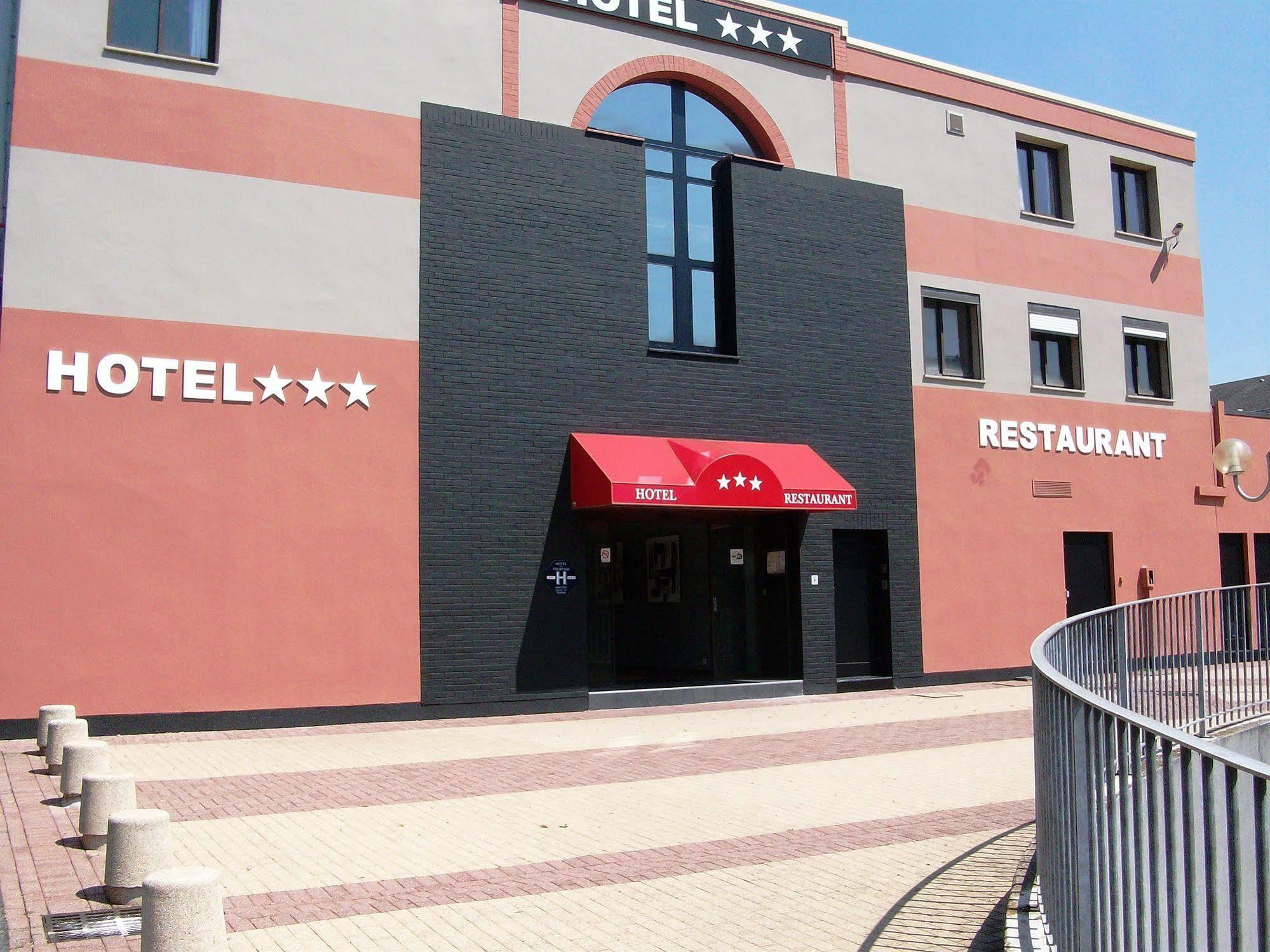 לנס Hotel Bollaert מראה חיצוני תמונה