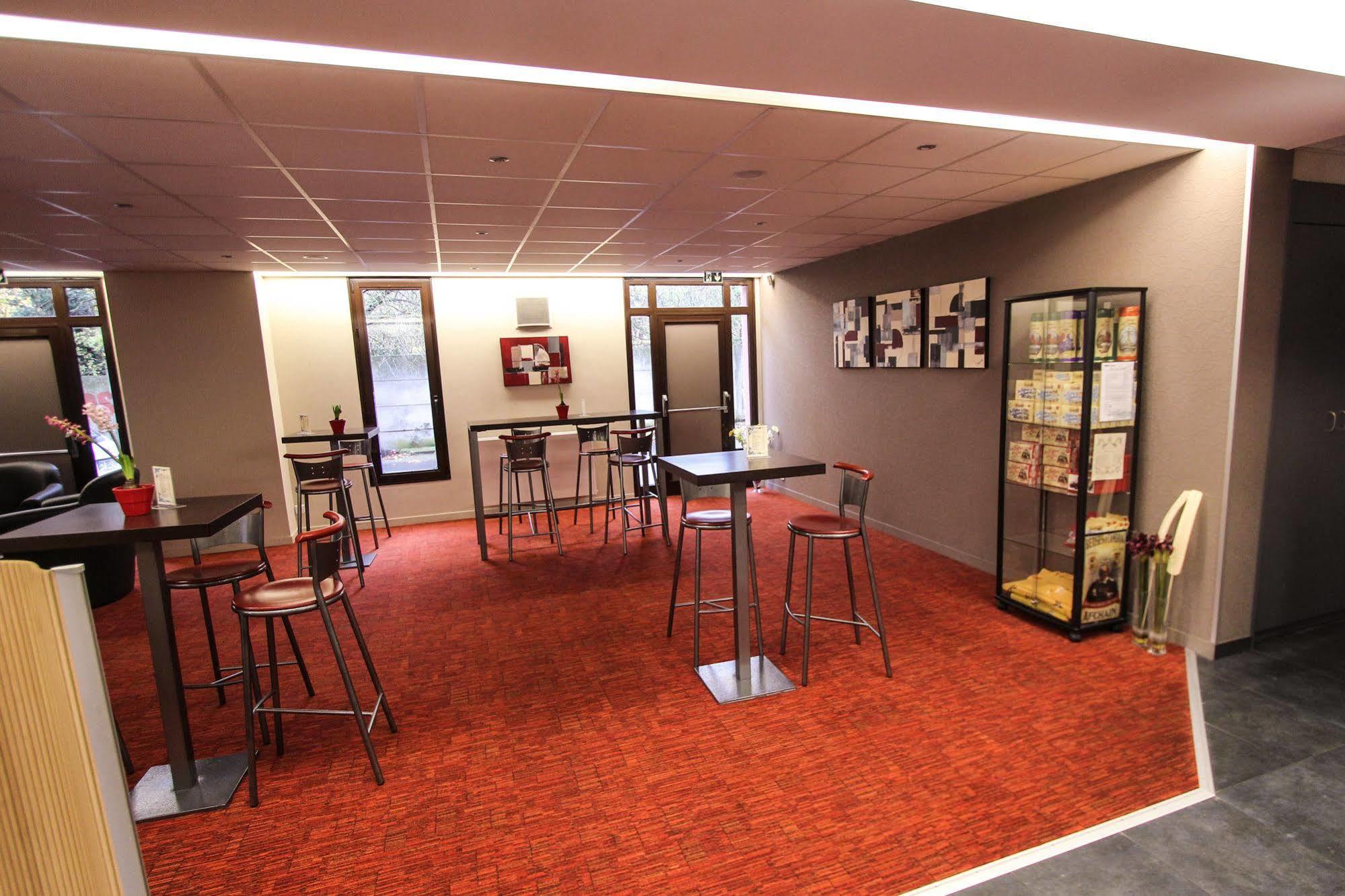 לנס Hotel Bollaert מראה חיצוני תמונה